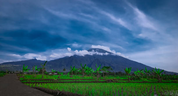 gunung ciremai cirebon