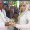 Kakek 71 Tahun di Pamanukan Subang Nikahi Gadis 19 Tahun, Kisah Cintanya So Sweet