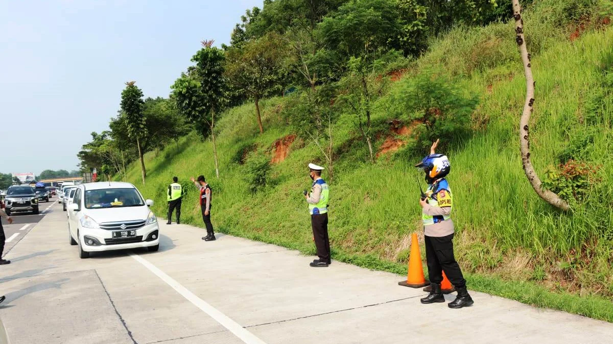 695.469 Kendaraan Lintasi Tol Cipali Selama Arus Mudik