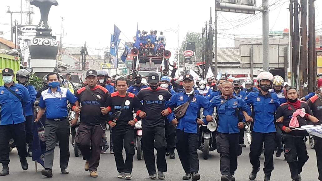 FSPMI Kabupaten Purwakarta Gelar Aksi Tolak Raperda Ketenagakerjaan Pro-Omnibuslaw, Ini Tuntutannya