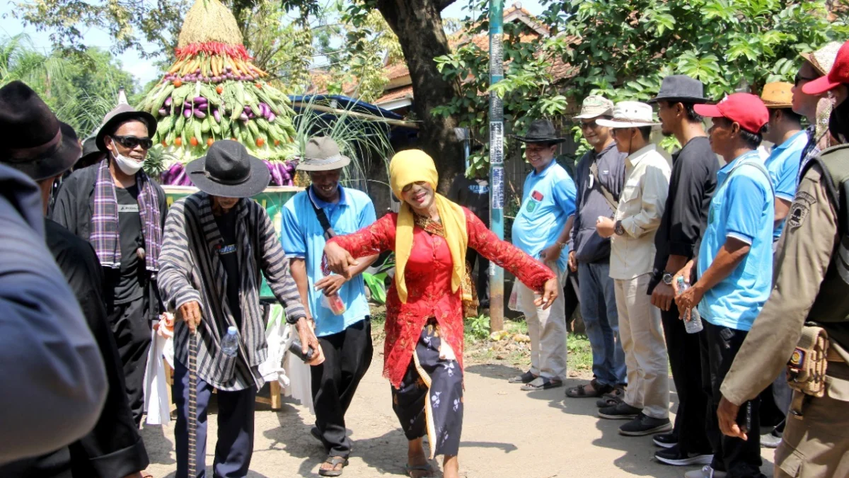 Tradisi Mapag Sri Sambut Musim Panen Raya