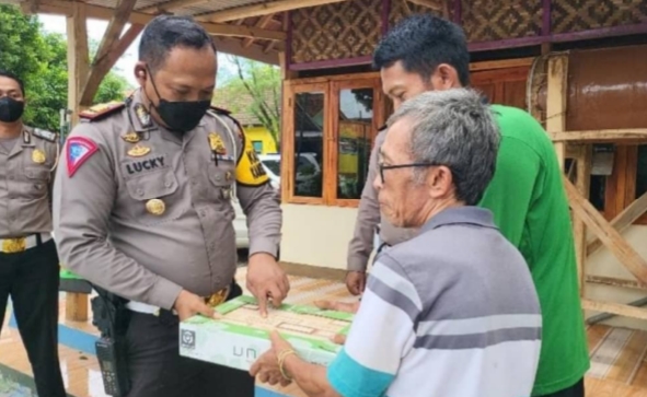 Satlantas Polres Subang Renovasi Mushala