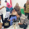 Buka Ruang Disabilitas di Tempat Kerja, Pemkab Karawang Bagikan Bantuan Kaki Palsu