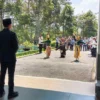 TERIMA ROMBONGAN: Plt Bupati Bandung Barat Hengki saat menerima rombongan program BISA bersama sejumlah kedutaan negara sahabat di Kantor Bupati Komplek Perkantoran Pemkab Bandung Barat, Ngamprah beberapa waktu lalu.