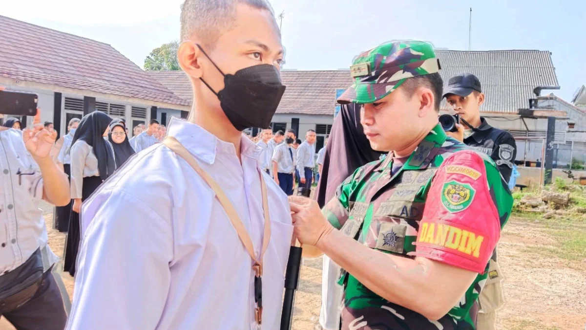 Begini Pesan Dandim 0619 Purwakarta saat Membuka MPLS di SMK Taruna Sakti