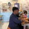 Doyan Makan Cafe Unik Bernuansa Shabby Chic