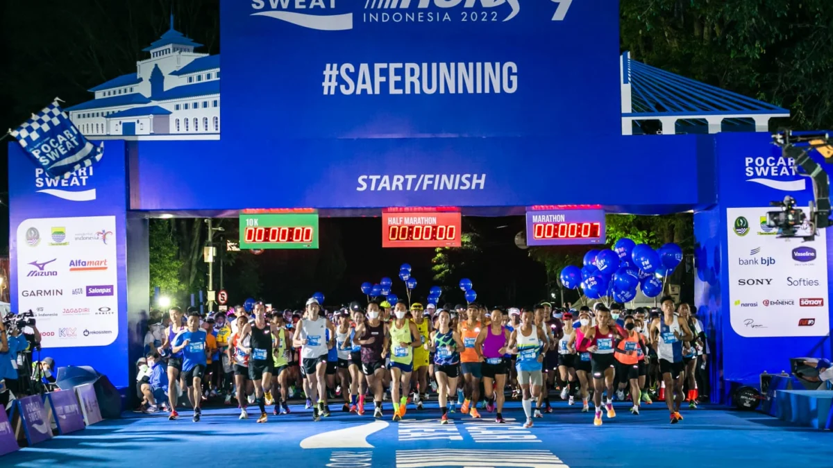 5000 Pelari Ikuti ikuti Pocari Sweat Run Indonesia 2022 di Bandung