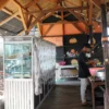 Warung Nasi Timbel Rock N Roll Sajikan Menu Lengkap