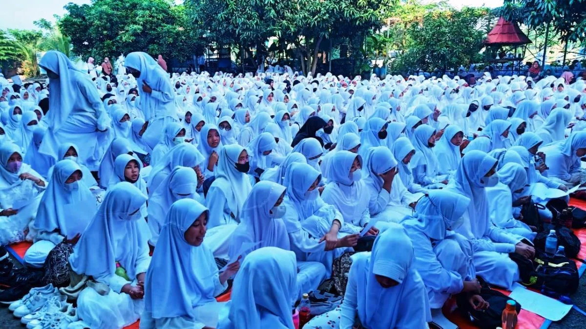 Ponpes Al-Muhajirin Purwakarta Maknai Tahun Baru Islam 1444 H dengan Gelar Istigasah dan Tabligh Akbar