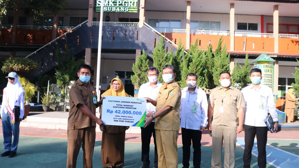 Guru dan Siswa PKL SMK PGRI Subang Terlindungi Jamsostek