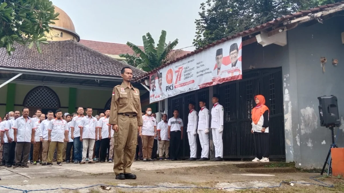 Semangat DPD PKS Subang Meriahkan HUT RI ke - 77