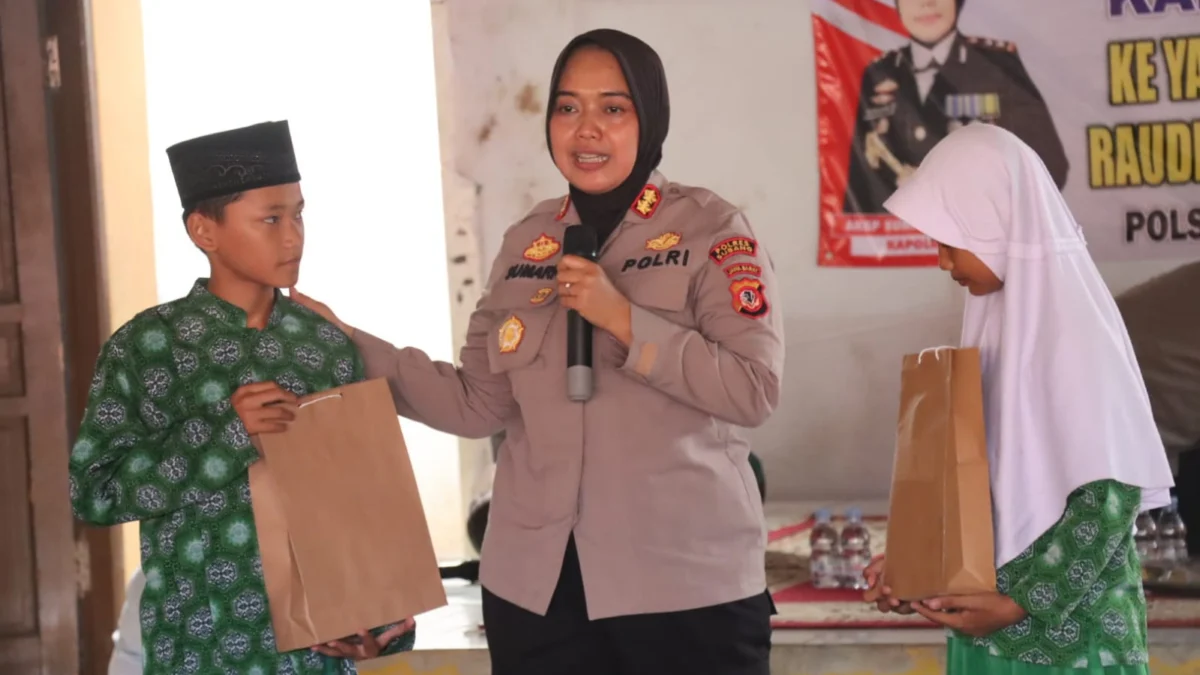 Persiapkan Generasi Emas, Kapolres Subang Beri Motivasi Santri di Ponpes Nurul Hidayah