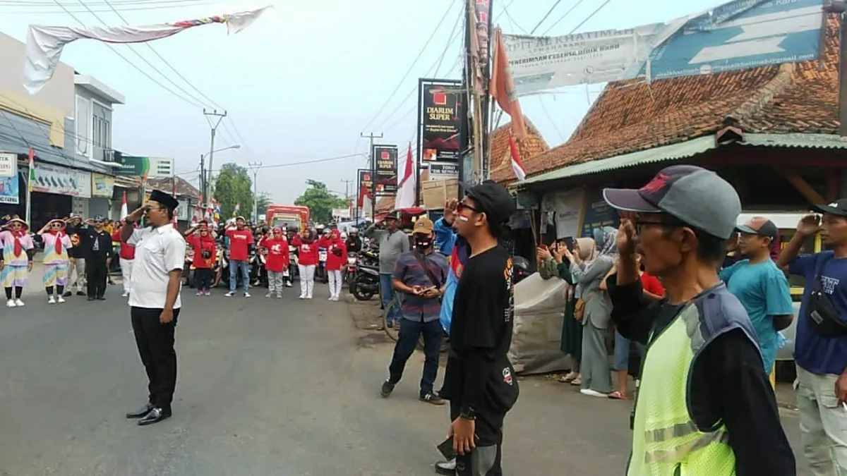 Guru Honorer di Karawang Cari Perhatian Pemerintah, Lakukan Aksi Tutup Jalan di Pasar