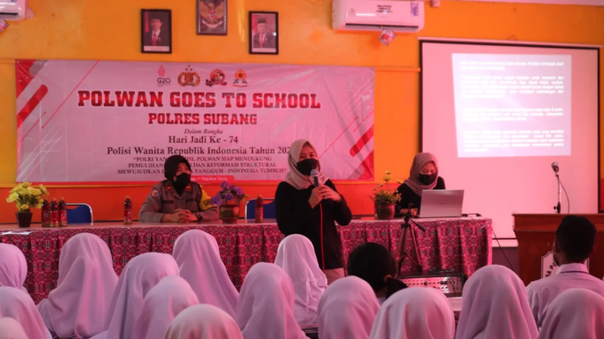Ratusan Siswa Smakot Antusias Ikuti Polwan Goes To School