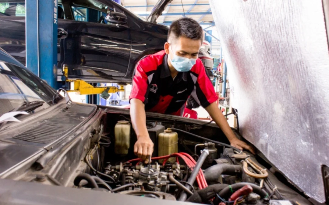 Agus Lio Ban Bengkel Mobil Berkualitas, Peralatan Modern Mekanik Tersertifikasi