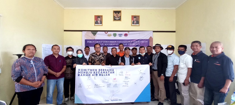 AQUA Subang Inisiasi Multipihak Wujudkan Ciater Kecamatan Ramah Air Hujan