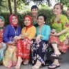 Sejarah Kebaya Encim, Mitos atau Fakta Berasal dari Betawi?