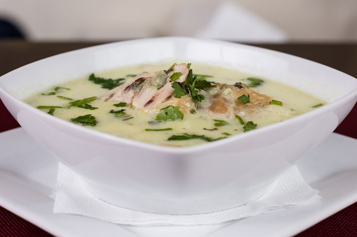 Cocok Disantap Saat Hujan! Begini Resep Chicken Cream Soup yang Lezat dan Bergizi