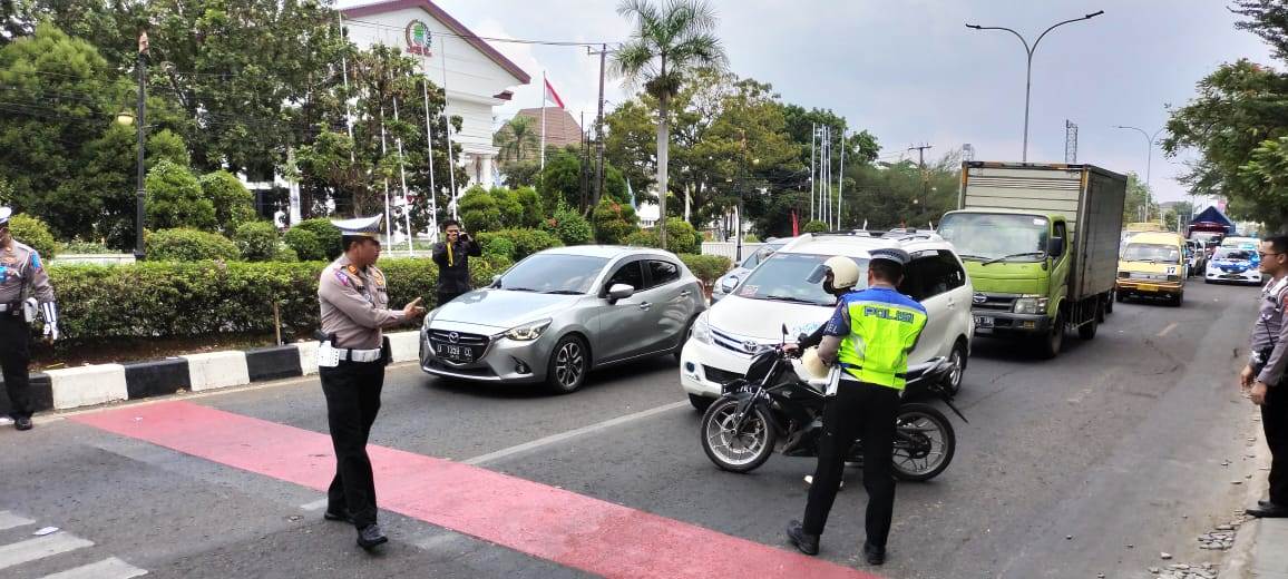 Polres Karawang Gelar Operasi Zebra lodaya, Utamakan Humanis, Preventif dan Represif untuk Pengendara