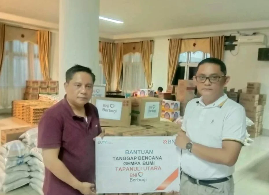 BNI Salurkan Bantuan Tanggap Darurat, Ringankan Beban Korban Gempa Tapanuli Utara