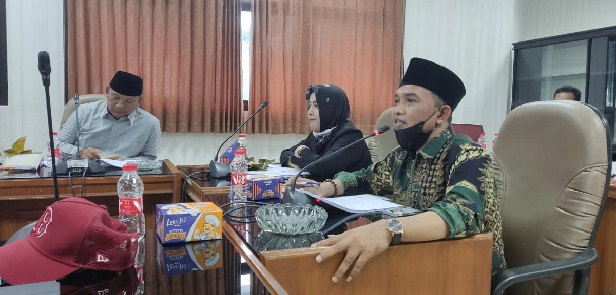 Pansus Raperda Bangunan Gedung DPRD Kabupaten Karawang Rapat dengan OPD, Ini yang Dibahas