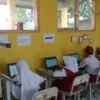 Tak Miliki Komputer, Puluhan Siswa SD di Bandung Barat Numpang ke Sekolah Lain untuk Ikut ANBK