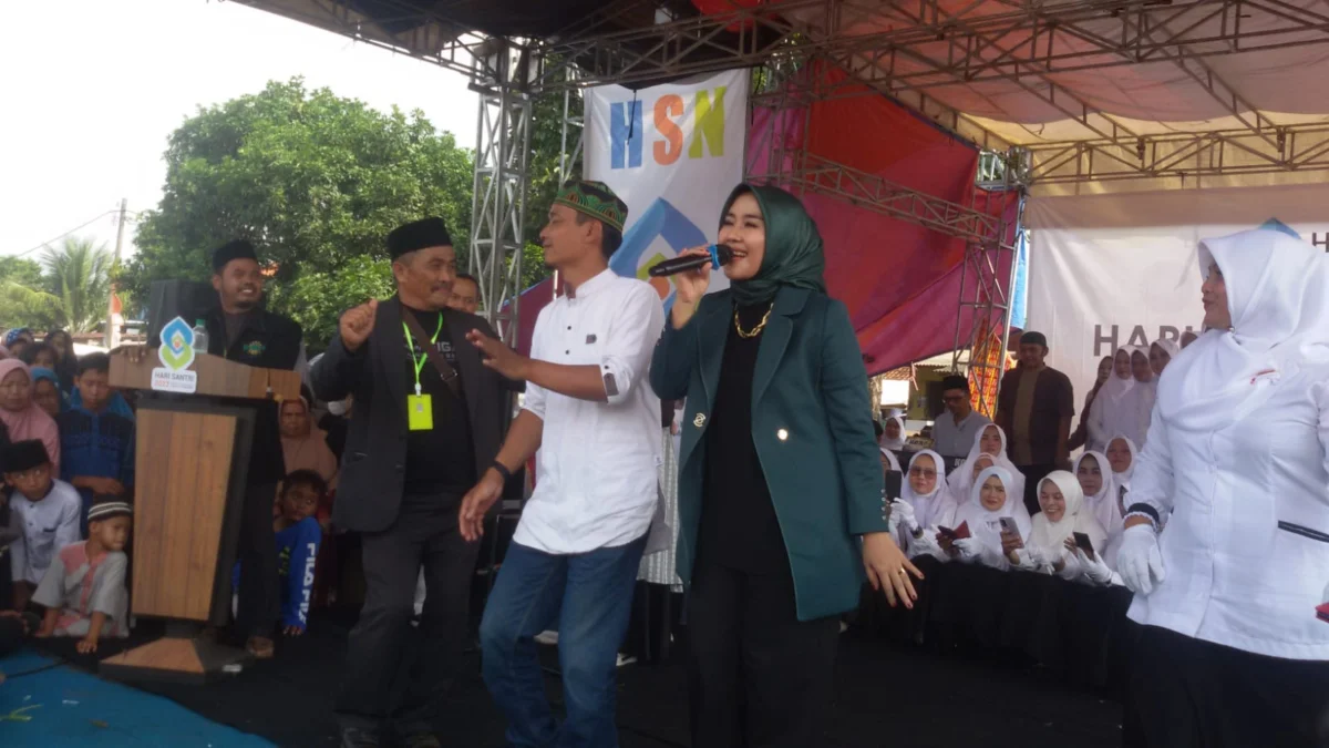 Hari Santri Nasional, Gita KDI Hibur Warga Desa Tanjungsari Barat