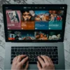 Link Download Film Gratis, LEGAL Langsung Pilih Film Andalan, Cek Di Sini (ilustrasi film via Unsplash - Tech Daily)