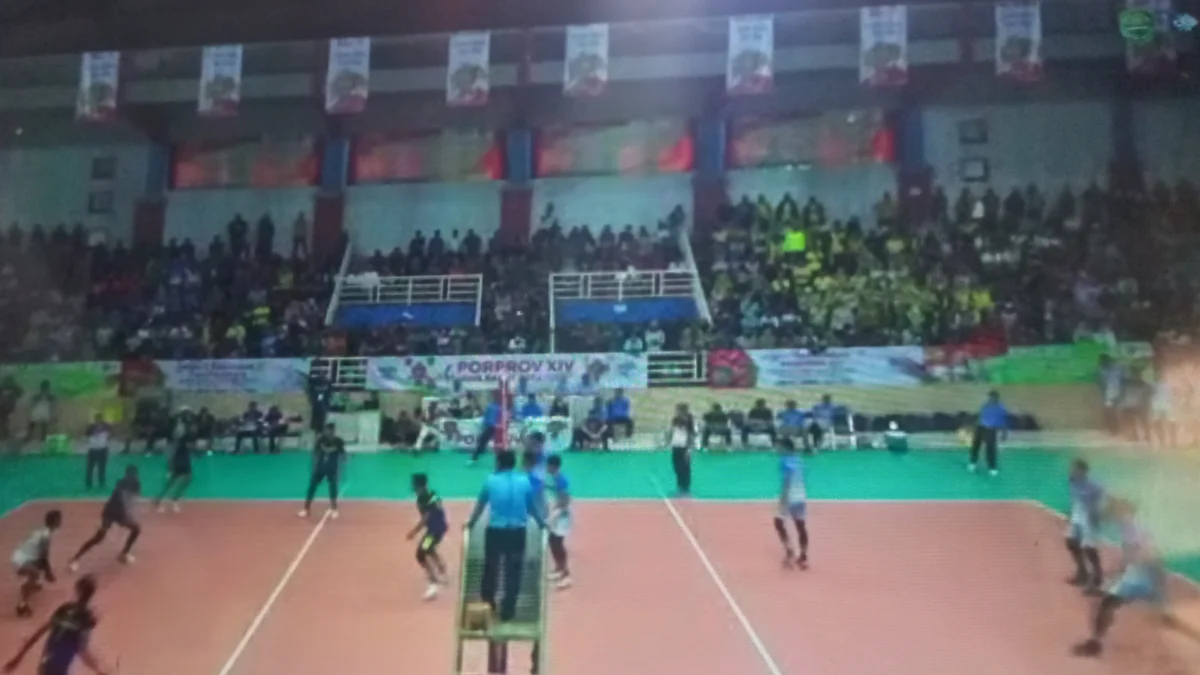 Semifinal, Tim Voli Putra Subang Tumbang 1-3