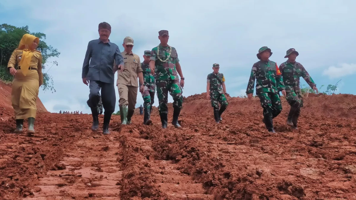 Aster KASAD Apresiasi Satgas TMMD Kodim Subang, Bentuk Kemanunggalan TNI