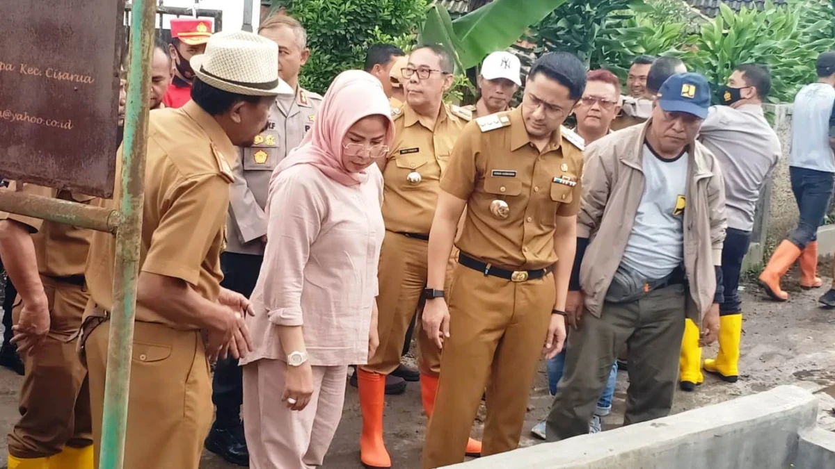 Normalisasi Sungai Cijangel Cegah Banjir, Sedimentasi hingga 1 Meter normalisasi Sungai Cijangel