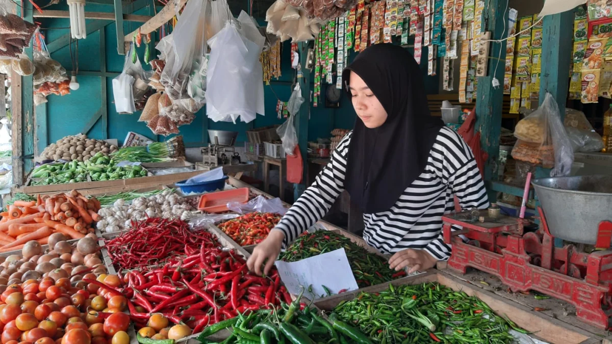 Cuaca Buruk Harga Cabai dan Bawang Merah di Pamanukan Melonjak