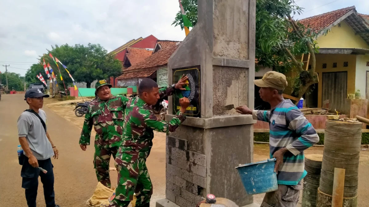 Tugu Prastasti Bukti TMMD Hadir di Desa Jalupang, Simbol Kemanunggalan TNI dengan Rakyat