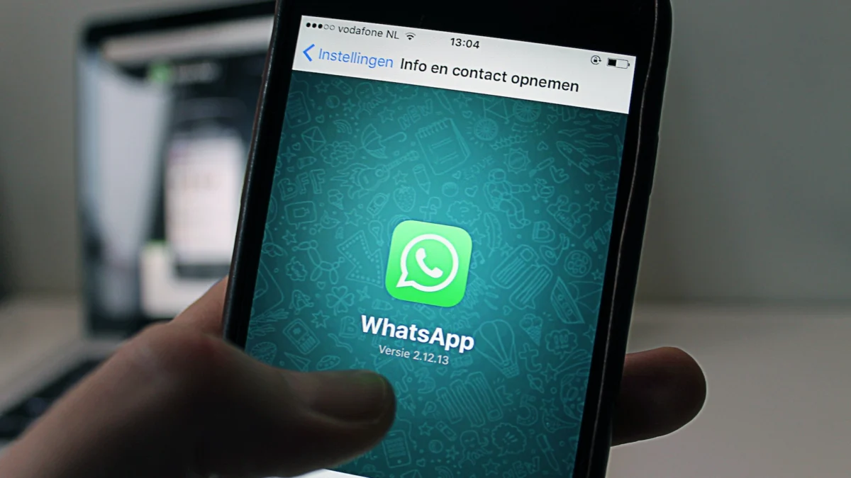 Cara Simpel Membuat Stiker Whatsapp Terbaru, Mudah Banget!