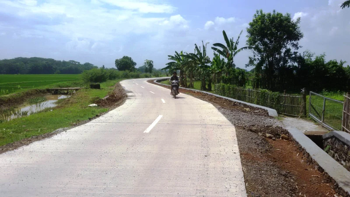 jalan lintas desa