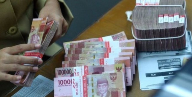 Update! Bupati Subang Mengusulkan 10% Kenaikan UMK di Tahun 2023 Menjadi Naik Sebesar Rp3.370.639