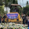 Sebanyak 8.430 Botol Miras di Subang Dimusnahkan, Hasil Operasi Jelang Akhir Tahun