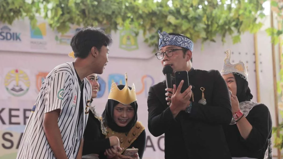 Ridwan Kamil Apresiasi Komunitas Tangan di Atas 17 Tahun Konsisten Kembangkan UMKM