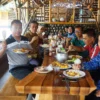 Rumah Makan Lembur D&T Kalijati