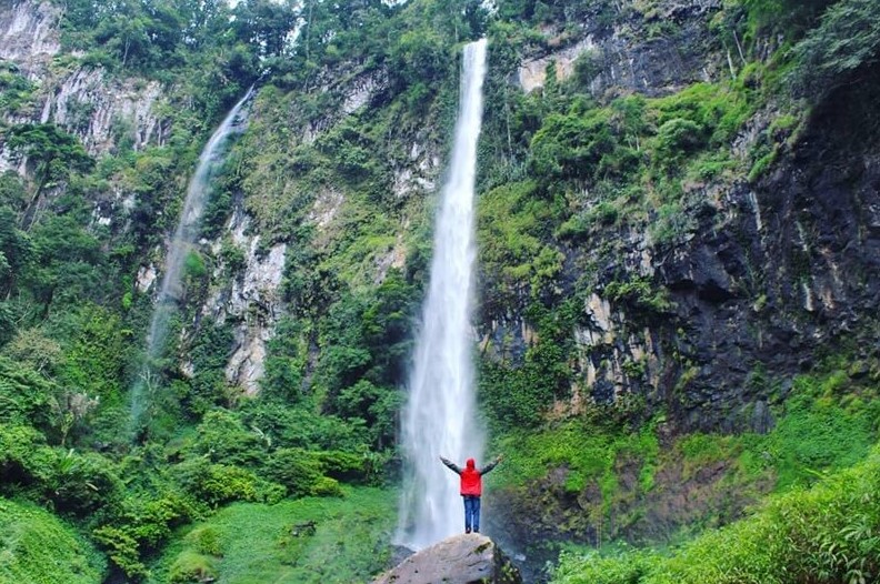 Tempat Wisata Air Terjun yang Sangat Instagramable di Subang