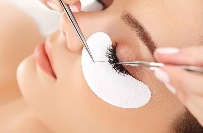 Ilustrasi Eyelash Extension