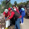 Forkopimcam Pusakajaya Gelar Gerakan Masyarakat Sadar Sampah, Bentuk Kepedulian Terhadap Lingkungan 