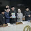 Gubernur Ridwan Kamil Sampaikan LKPJ Tahun 2022 Diraih 157 Penghargaan Pembangunan