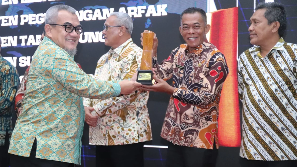 Kabupaten Subang Raih Penghargaan Batas Desa Award 2023