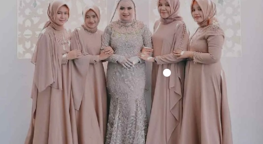 Model Baju Brokat untuk Orang Gemuk Agar Terlihat Langsing