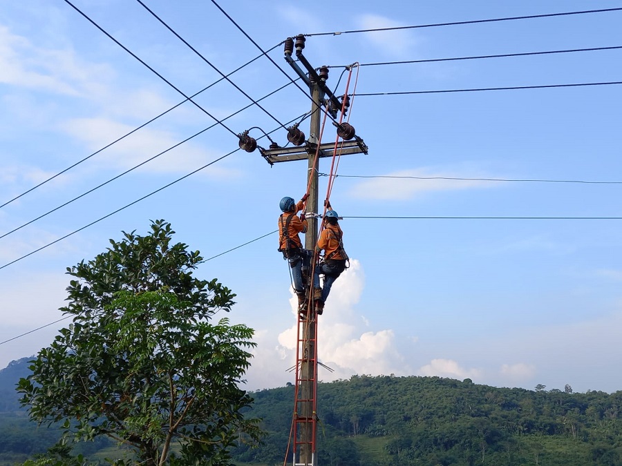 Ramadhan Tiba, PLN UP3 Purwakarta Siap Amankan Pasokan Listrik Andal dan Terjaga!