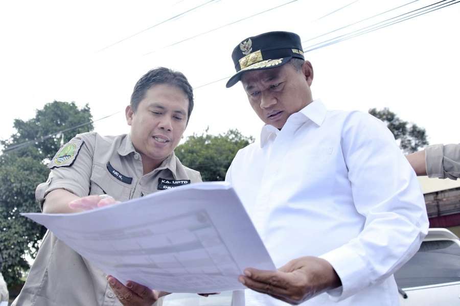 Wagub Jabar, Uu Ruzhanul, Tinjau Jalan Cikembar Sukabumi