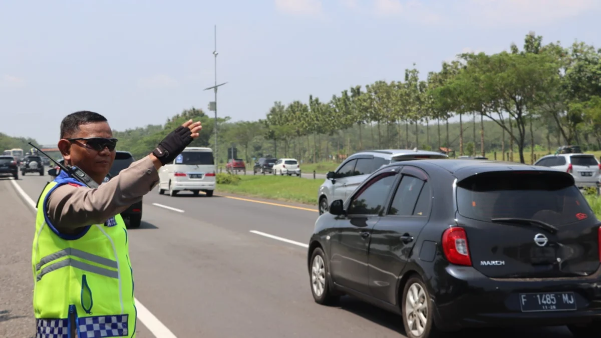 Sejak Selasa Hingga Rabu Ini, 106.000 Unit Kendaraan Melintas di Tol Cipali