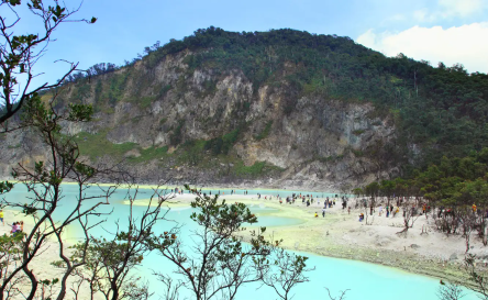 Tempat Wisata Tangkuba Perahu kekayaan Flora dan Fauna Endemik Lengkap Harga Tiket 