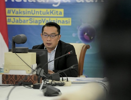 Agar Tahan Resesi 2023, Ridwan Kamil Ajak Masyarakat Belanja Produk Lokal